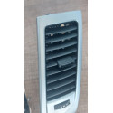 Difusor De Ar Com Moldura Central Cruze 2014 Com Detalhe