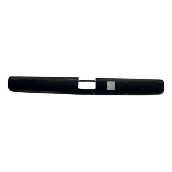 Friso Tampa Traseira Vw Pointer 94 95 96 