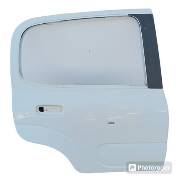 Porta Traseira Direita Uno Vivace 2013 2014 2015 A 2019 Traseira Direita Branco
