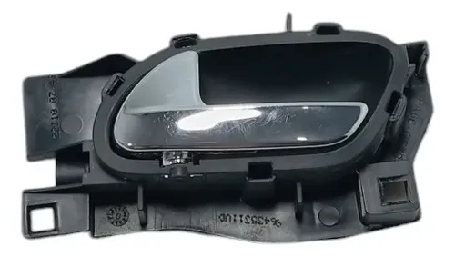Maçaneta Interna Traseira Esquerda Citroen C4 2008 A 2010 Prata Traseira