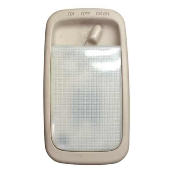 Luz Cortesia Interna Hilux Sw4 2009
