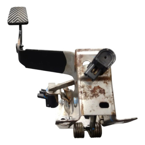 Pedal Embreagem New Triton 2.4 2022