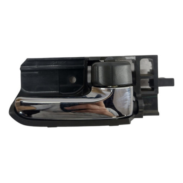 Maçaneta Interna T.e Toyota Hilux 2013 69273-12050