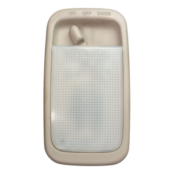 Luz Cortesia Interna Hilux Sw4 2009