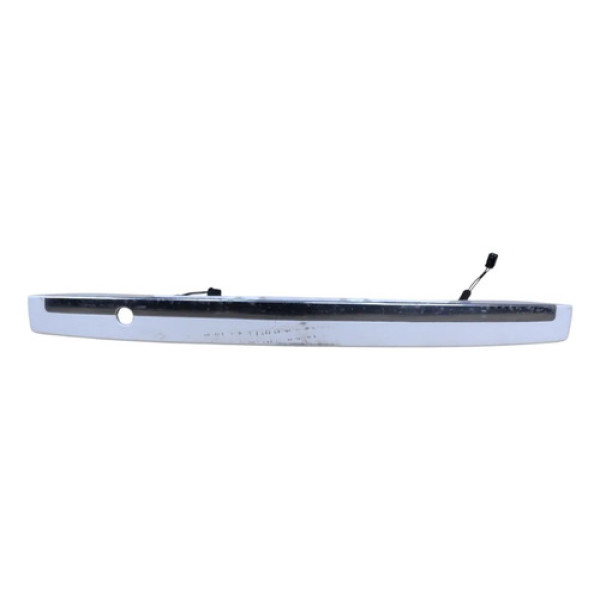 Moldura Luz Placa Traseira Kua Sorento 2009 Com Detalhe
