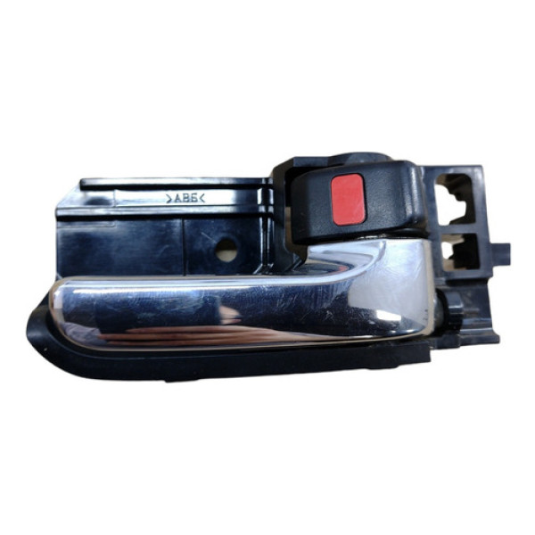 Maçaneta Interna D/d Toyota Hilux 2015