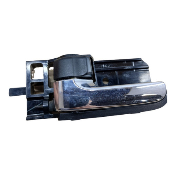 Maçaneta Interna T.e Toyota Hilux 2015