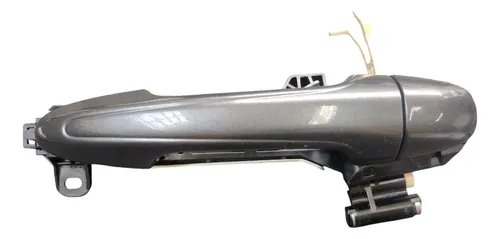 Maçaneta Externa T.d Toyota Hilux 2.8 2019