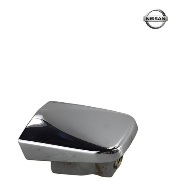 Acabamento Macaneta Dianteiro Direito Nissan Sentra 2015 Dianteira