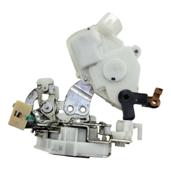 Fechadura Porta Traseira Direito Toyota Etios 2015 2019
