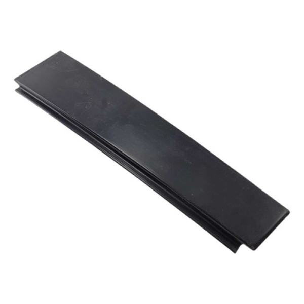 Moldura Coluna Porta Traseira Direita Jetta 2006 2010 Preto