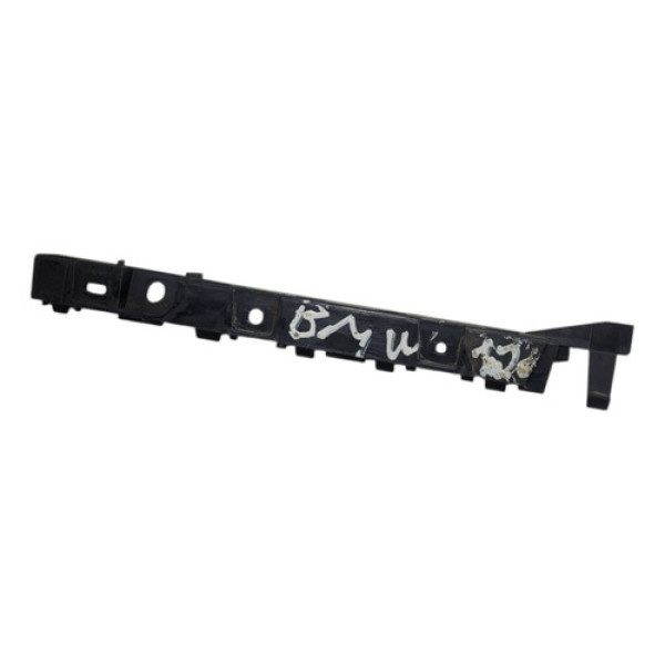 Guia Parachoque Dianteira Direita Bmw 118i 2012  2016