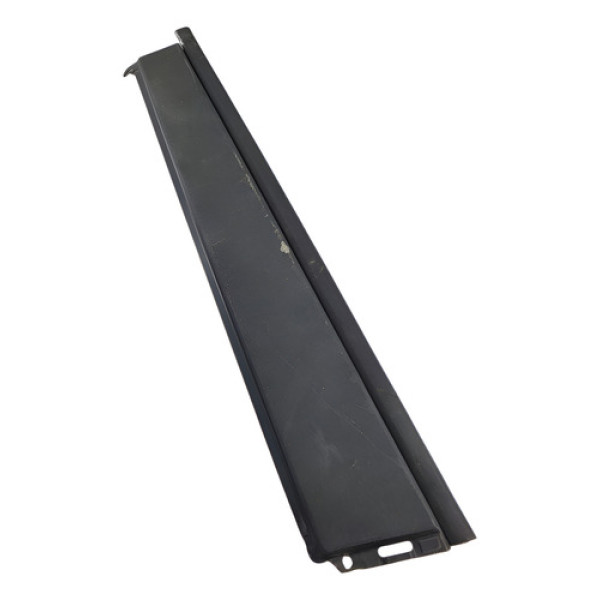 Moldura Coluna Porta Esquerda Volkswagen Fox 2004 2010