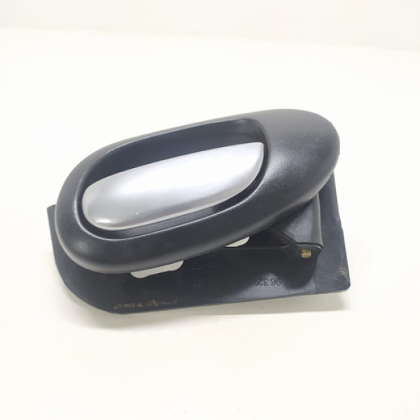 Maçaneta Interna Direita Peugeot 206 1.4 2006 A 2010 Traseira