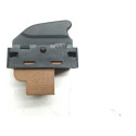Botao Vidro Traseira Direita Volkswagen Cross Fox 2011