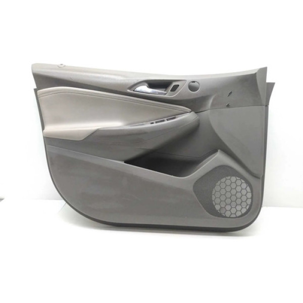Forro Porta  Dianteiro Direito Chevrolet Cruze 2020 Detalhe