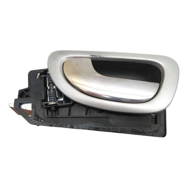 Maçaneta Interna Porta Dianteira Esquerda Peugeot 307 2012 Prateado Dianteira