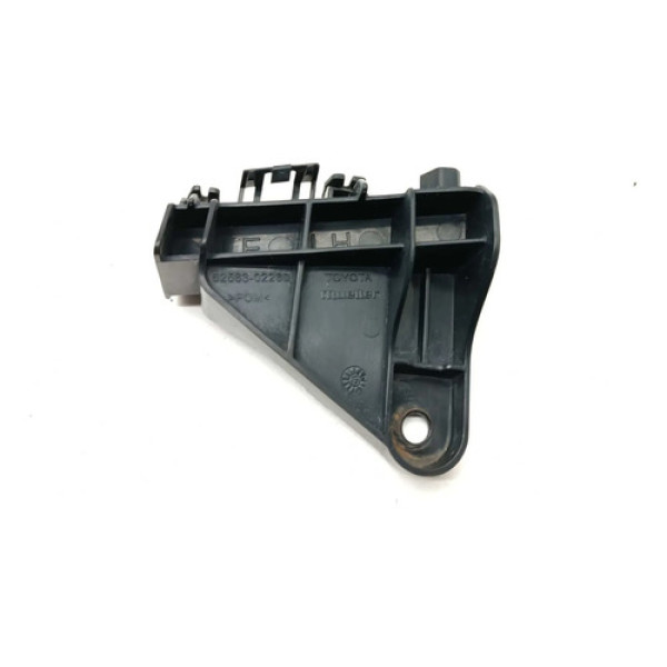 Suporte Guia Parachoque Traseiro Esquerd Toyota Corolla 2015