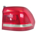 Lanterna Traseira Direita Volkswagen Fox 2015 2016 2017 2018 Direito/passageiro Vermelho