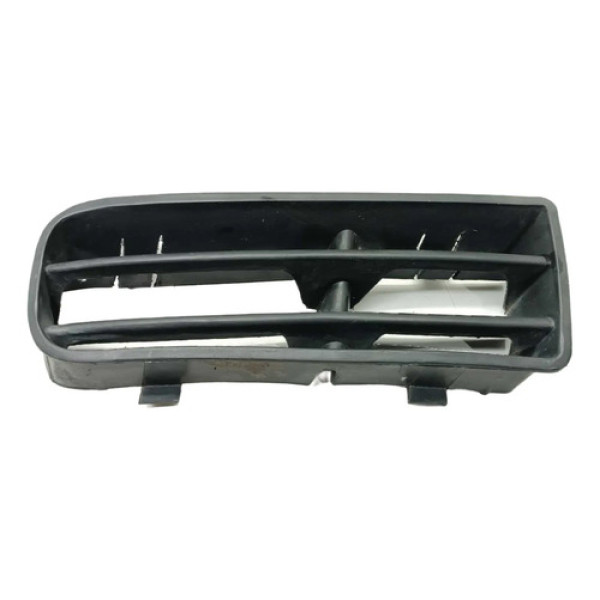 Moldura Farol Milha Lado Direito Volkswagen Golf 2002 Preto Direito