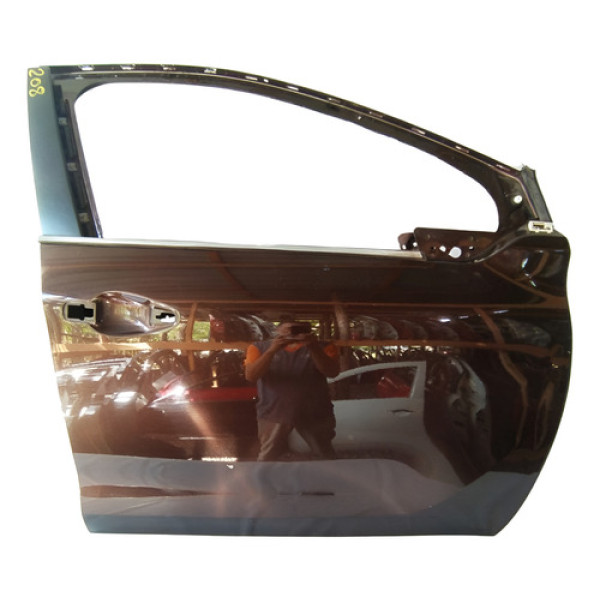 Porta Dianteira Direita Peugeot 208 2013 A 2019 Original Dianteira Direito Bordô