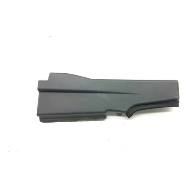 Moldura Paralama Dianteiro Direito Chevrolet Cobalt 2016 Preto