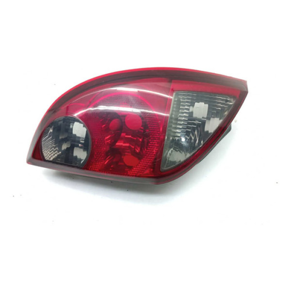 Lanterna Traseira Esquerda Fumê Chevrolet Celta 2012 Esquerdo/motorista Vermelho