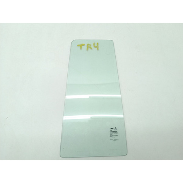Vidro Fixo Da Porta Traseira Direita Pajero Tr4 2005
