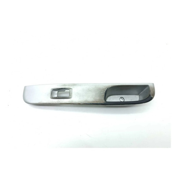 Moldura Vidro Puxador Dianteiro Direito L200 Triton 2010 Cinza