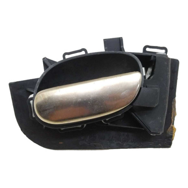 Macaneta Interna Dianteira Direita Peugeot 206 2010 Prateado Dianteira
