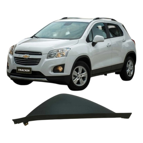 Moldura Esquerda Painel Chevrolet Tracker 2015 1.8 42354779