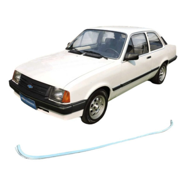 Friso Dianteiro Direito Chevrolet Chevette 1989 1.6 2p  Prateado