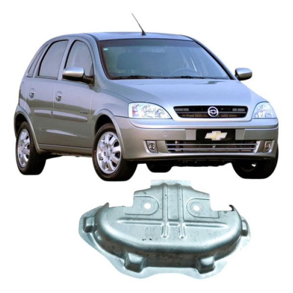 Suporte Maçaneta Dianteira Direita Chevrolet Corsa 2006 Prateado Dianteira