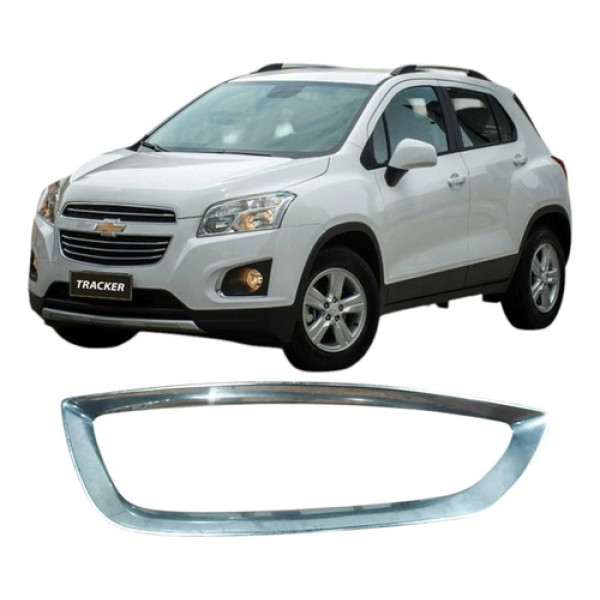 Moldura Aro Difusor Direito Chevrolet Tracker 2015 Aky95580