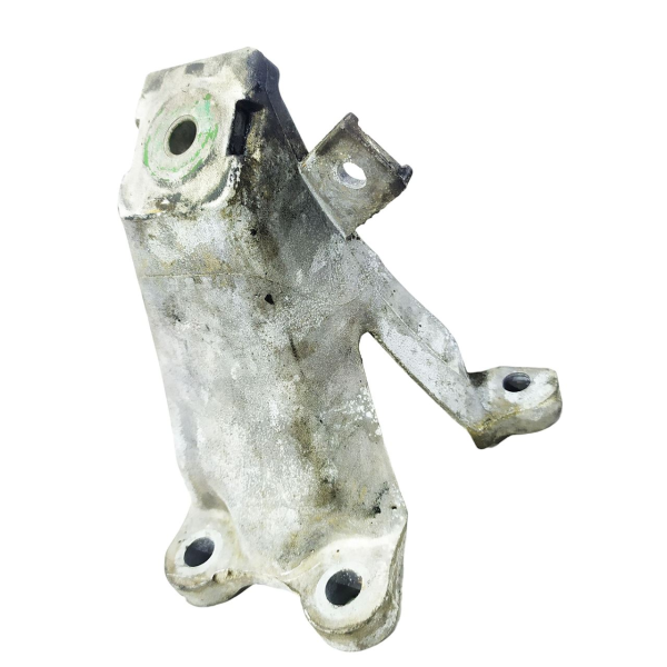 SUPORTE DIREITO MOTOR AUDI A6 3.0 V6 2004    150645