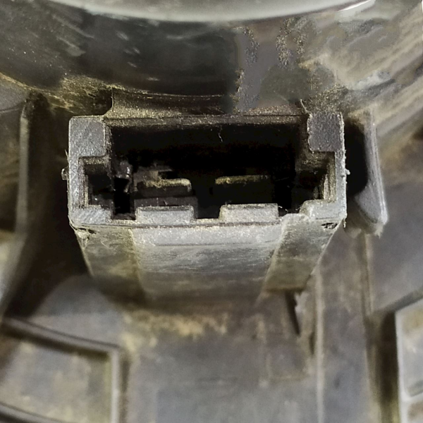 VENTOINHA AR FORÇADO GM MERIVA 2008    21911