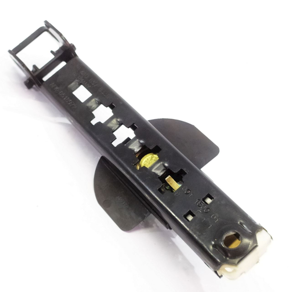 TRILHO REGULAGEM CINTO DIANTEIRO ESQUERDO AUDI A3 1.8  2001 70210