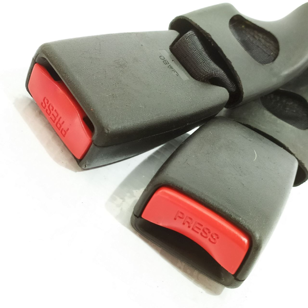 ENGATE FECHO CINTO CENTRAL TRASEIRA FORD FUSION 2.3 2007 55846