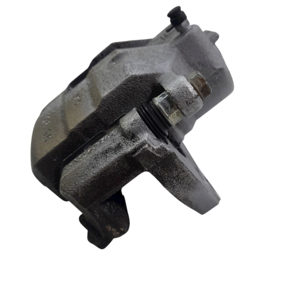 PINÇA DIANTEIRA ESQUERDA  GM TRACKER PREMIER 1.4  2019 186860