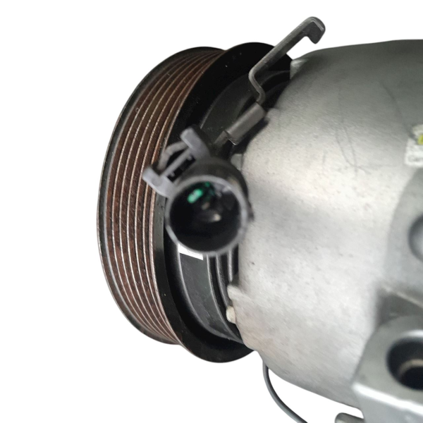 COMPRESSOR  AR HYUNDAI SANTA FE 2.7 V6 2010 GM COBALT  2013 185104