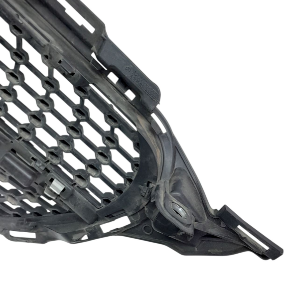 GRADE FRONTAL MERCEDES-BENZ C200 W205 2019    189691