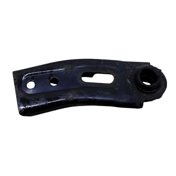 SUPORTE INFERIOR DIREITO RADIADOR  GM CORSA SEDAN 1.8 2003 192758