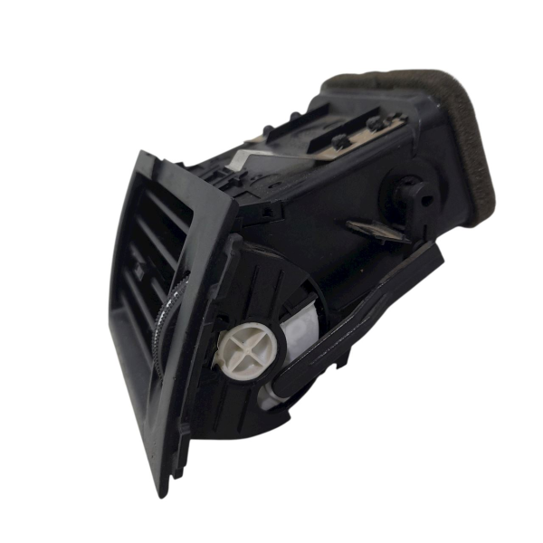 DIFUSOR AR ESQUERDO CAPA PAINEL  MERCEDES-BENZ C 200K 1.8 2009 195181