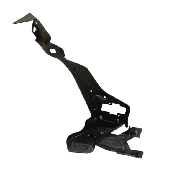 SUPORTE FAROL DIREITO  MERCEDES-BENZ C 200K 1.8 2009 195000