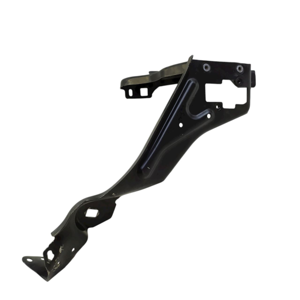 SUPORTE FAROL DIREITO  MERCEDES-BENZ C 200K 1.8 2009 195000