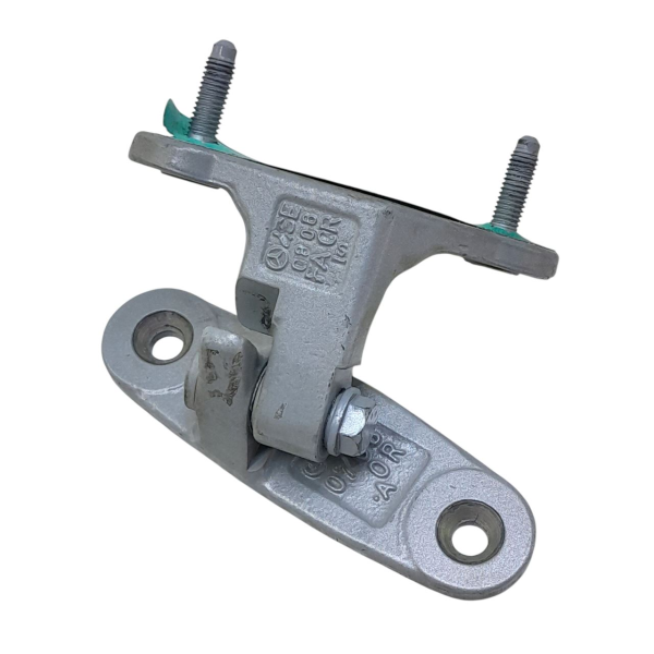 DOBRADIÇA SUPERIOR PORTA DIANTEIRA DIREITA  MERCEDES-BENZ C 200K 1.8 2009 195330