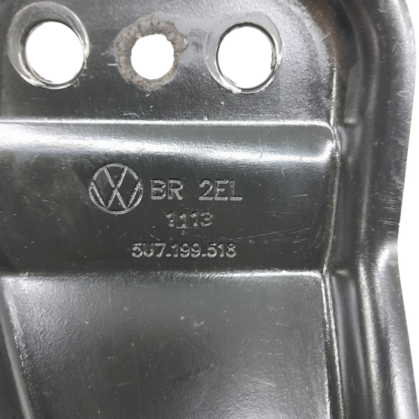 SUPORTE DIREITO REFORÇO QUADRO SUSPENSÃO DIANTEIRA  VW SAVEIRO 1.6 2013 195841