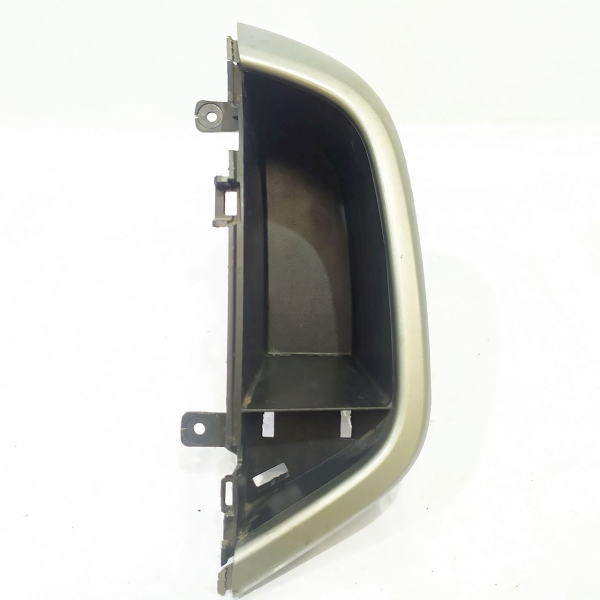 PORTA OBJETO DIREITO PAINEL  GM SONIC LT HB AT 2013 26019