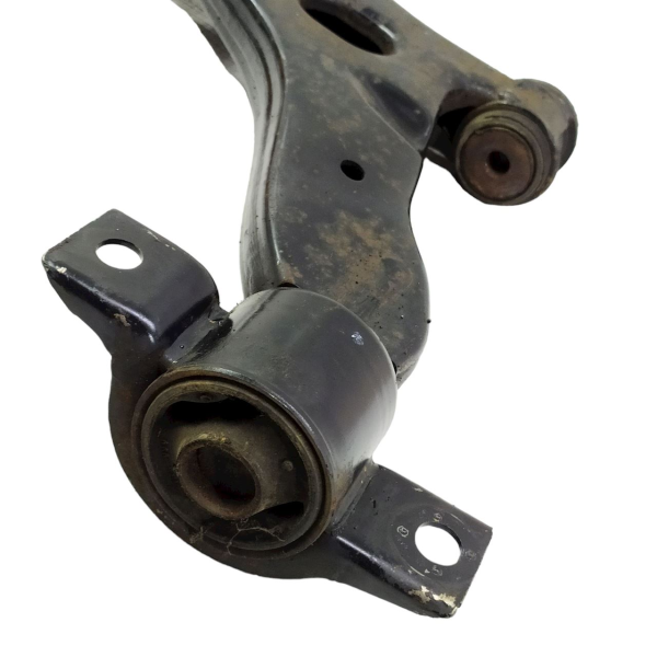 BANDEJA DIANTEIRA DIREITA FORD FOCUS 1.8 16V 2003    165622