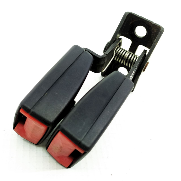 ENGATE CINTO TRASEIRO ESQUERDO CENTRAL VOLKSWAGEN TOUAREG V8 2005 36312